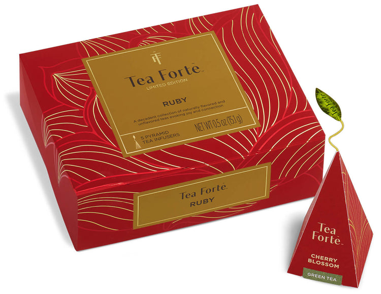 Ruby Mini Petite Box of 5 teas, closed, with infuser out