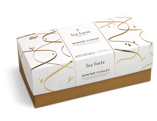 Winter Chalet presentation box of 20 pyramid tea infusers, with lid closed
